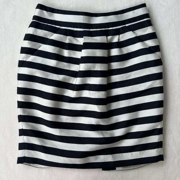 Banana Republic Striped Skirt - Picture 4 of 6